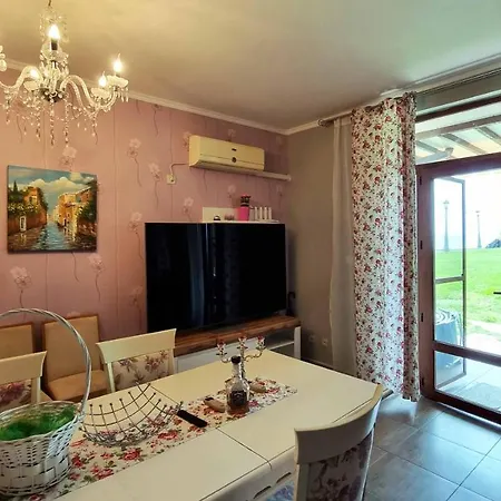 къща на брега на морето влас, Garden Of Eden Apartamento Sveti Vlas